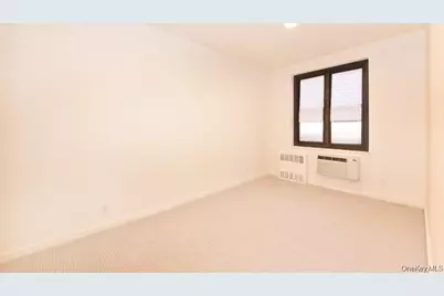 15 Hill Park Avenue #2-C, Great Neck, NY 11021 - Photo 11