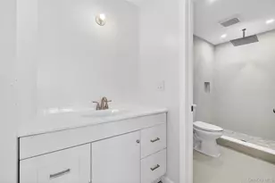 430 Country Club Ln, Pomona, NY 10970 - Photo 17