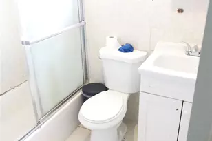 158-18 85th Ave, Jamaica, NY 11432 - Photo 13