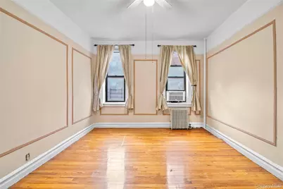 3720 81 Strret #5E, Jackson Heights, NY 11372 - Photo 7