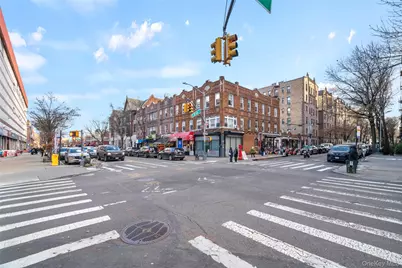 3720 81 Strret #5E, Jackson Heights, NY 11372 - Photo 25