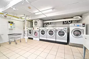 3720 81 Strret, Jackson Heights, NY 11372 - Photo 19