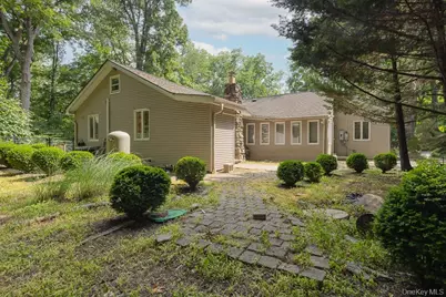 23 Sky Meadow Road, Suffern, NY 10901 - Photo 25