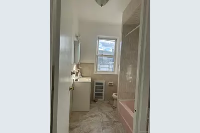 85-20 85th Road, Woodhaven, NY 11421 - Photo 7