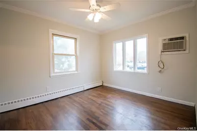 650 Bryant Street, East Meadow, NY 11554 - Photo 15