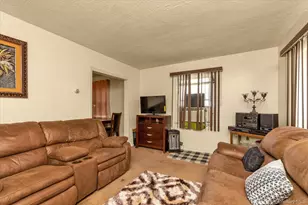 141-12 184th St, Springfield Gardens, NY 11413 - Photo 3