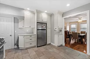 37 Central St, Huntington, NY 11743 - Photo 11