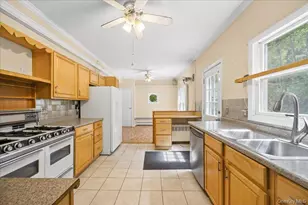 14 Moss Hill Rd, Holmes, NY 12531 - Photo 13
