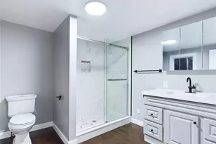 115 Clinton Ave, Patchogue, NY 11772 - Photo 23