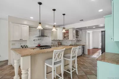 30 Alison Court, Kingston, NY 12401 - Photo 7