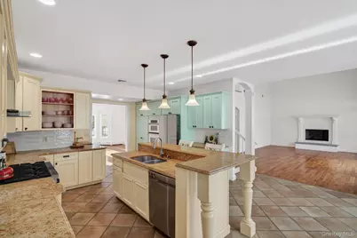 30 Alison Court, Kingston, NY 12401 - Photo 9