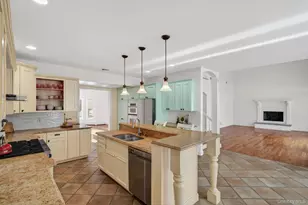 30 Alison Ct, Kingston, NY 12401 - Photo 9