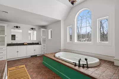 30 Alison Court, Kingston, NY 12401 - Photo 33