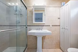 58 Sarah Dr, Lake Grove, NY 11755 - Photo 35