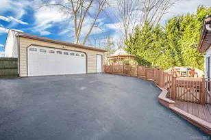 58 Sarah Dr, Lake Grove, NY 11755 - Photo 5