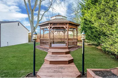 58 Sarah Drive, Lake Grove, NY 11755 - Photo 43