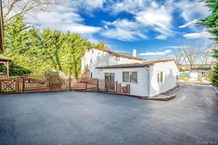 58 Sarah Dr, Lake Grove, NY 11755 - Photo 39