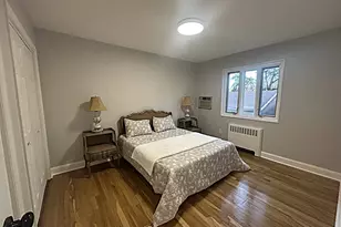 70 Lawrence Ct, White Plains, NY 10603 - Photo 13