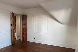 104-40 114th St, Jamaica, NY 11419 - Photo 17