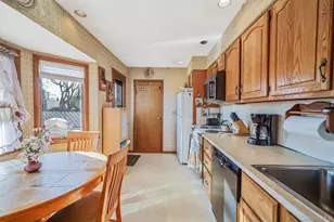 34 Pine Acres Blvd, Deer Park, NY 11729 - Photo 15