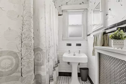 1641 Hone Avenue, Bronx, NY 10461 - Photo 17