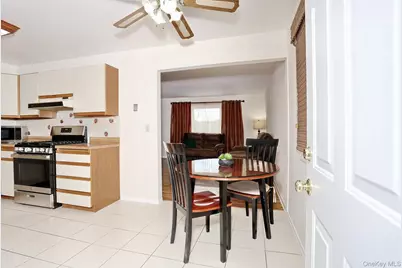 64 S Hillside Avenue, Elmsford, NY 10523 - Photo 11