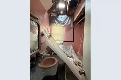 13526 219th Street, Springfield Gardens, NY 11413 - Photo 41