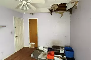 135-26 219th St, Springfield Gardens, NY 11413 - Photo 9