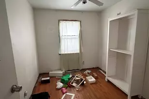 135-26 219th St, Springfield Gardens, NY 11413 - Photo 29