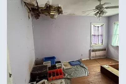 13526 219th Street, Springfield Gardens, NY 11413 - Photo 43