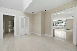 54 Cove Rd, Huntington, NY 11743 - Photo 19