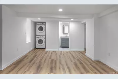 44 Alkamont Avenue, Scarsdale, NY 10583 - Photo 19