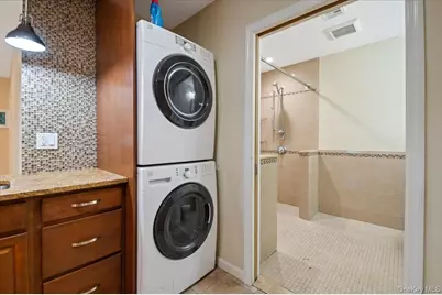 33 Fleets Cove Road, Huntington, NY 11743 - Photo 31