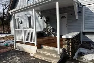 25 Tibbits Ave, White Plains, NY 10606 - Photo 17