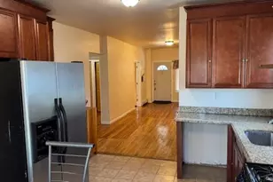 25 Tibbits Ave, White Plains, NY 10606 - Photo 7