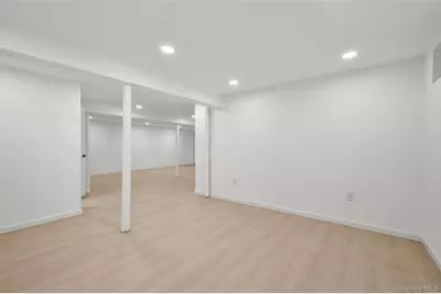 26 Ashton Road, Yonkers, NY 10705 - Photo 29