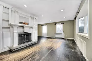 12 Summerset Dr, Smithtown, NY 11787 - Photo 17