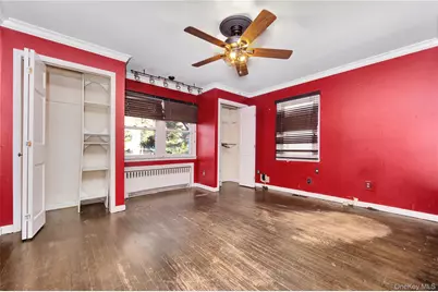 12 Summerset Drive, Smithtown, NY 11787 - Photo 43