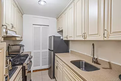 65-15 Alderton Street #2C, Rego Park, NY 11374 - Photo 13