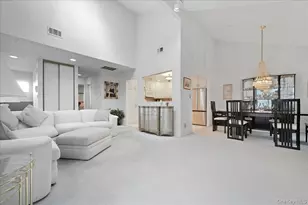 47 Balsam Ct, Wantagh, NY 11793 - Photo 5