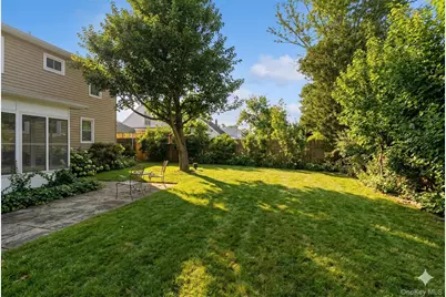 175 Van Buren Street, West Babylon, NY 11704 - Photo 23