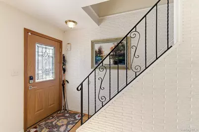 175 Van Buren Street, West Babylon, NY 11704 - Photo 3