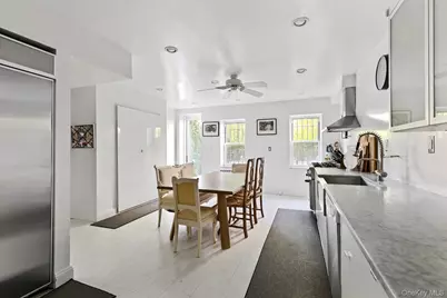 526 Carlton Avenue, Brooklyn, NY 11238 - Photo 29