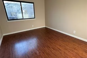 5-46 115th St, College Point, NY 11356 - Photo 7