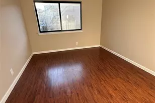 5-46 115th St, College Point, NY 11356 - Photo 9