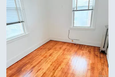 53-74 72nd Place #1st floor, Maspeth, NY 11378 - Photo 5