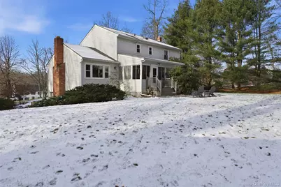 9 Sachs Court, Hopewell Junction, NY 12533 - Photo 7