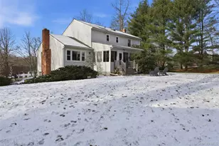 9 Sachs Ct, Hopewell Junction, NY 12533 - Photo 7