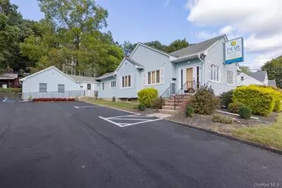 189 S Pearl Street #2, Pearl River, NY 10965 - Photo 1