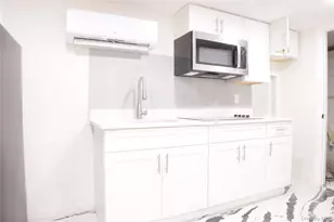 220-11 94th Dr, Queens Village, NY 11428 - Photo 21